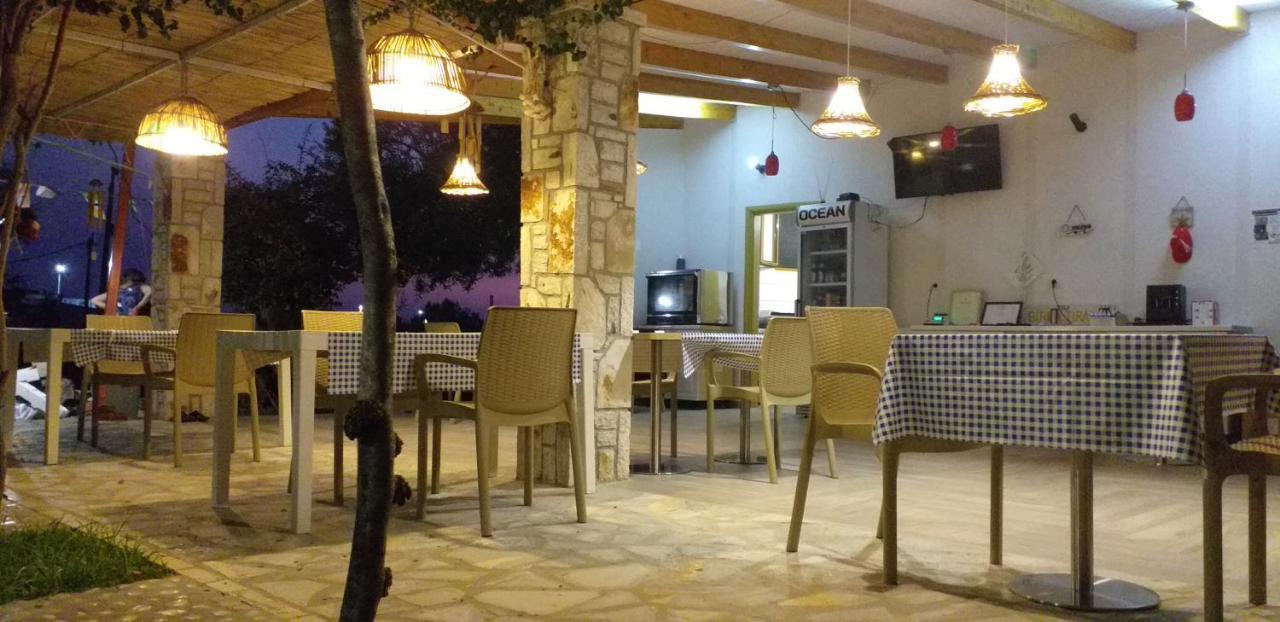 Guest House Solive Himare Eksteriør bilde