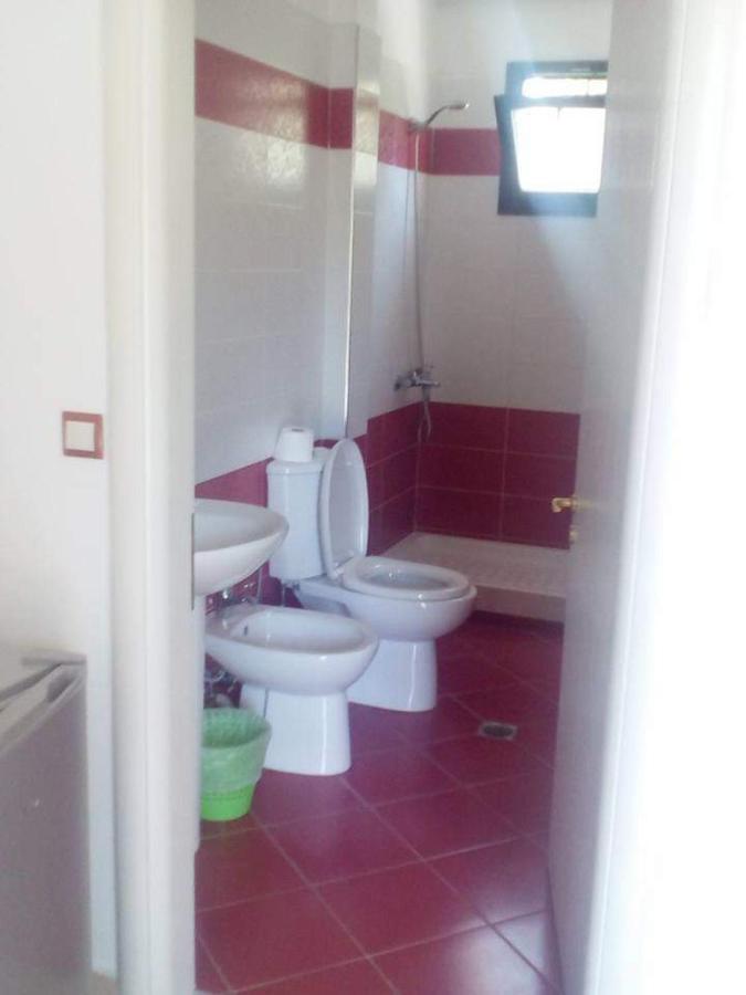 Guest House Solive Himare Eksteriør bilde