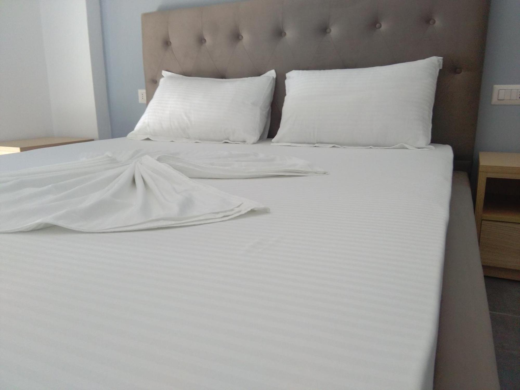 Guest House Solive Himare Rom bilde