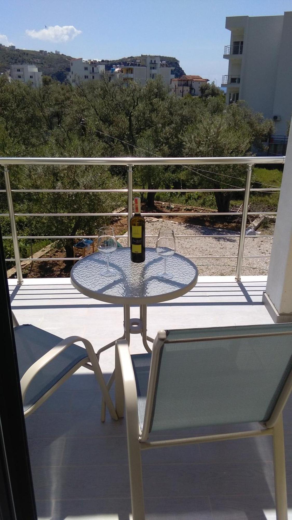 Guest House Solive Himare Rom bilde