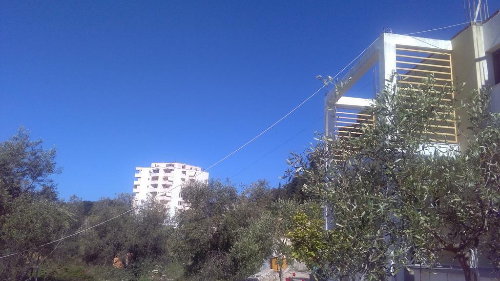 Guest House Solive Himare Eksteriør bilde