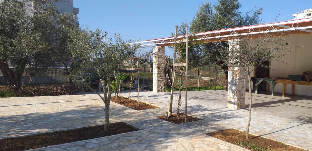 Guest House Solive Himare Eksteriør bilde